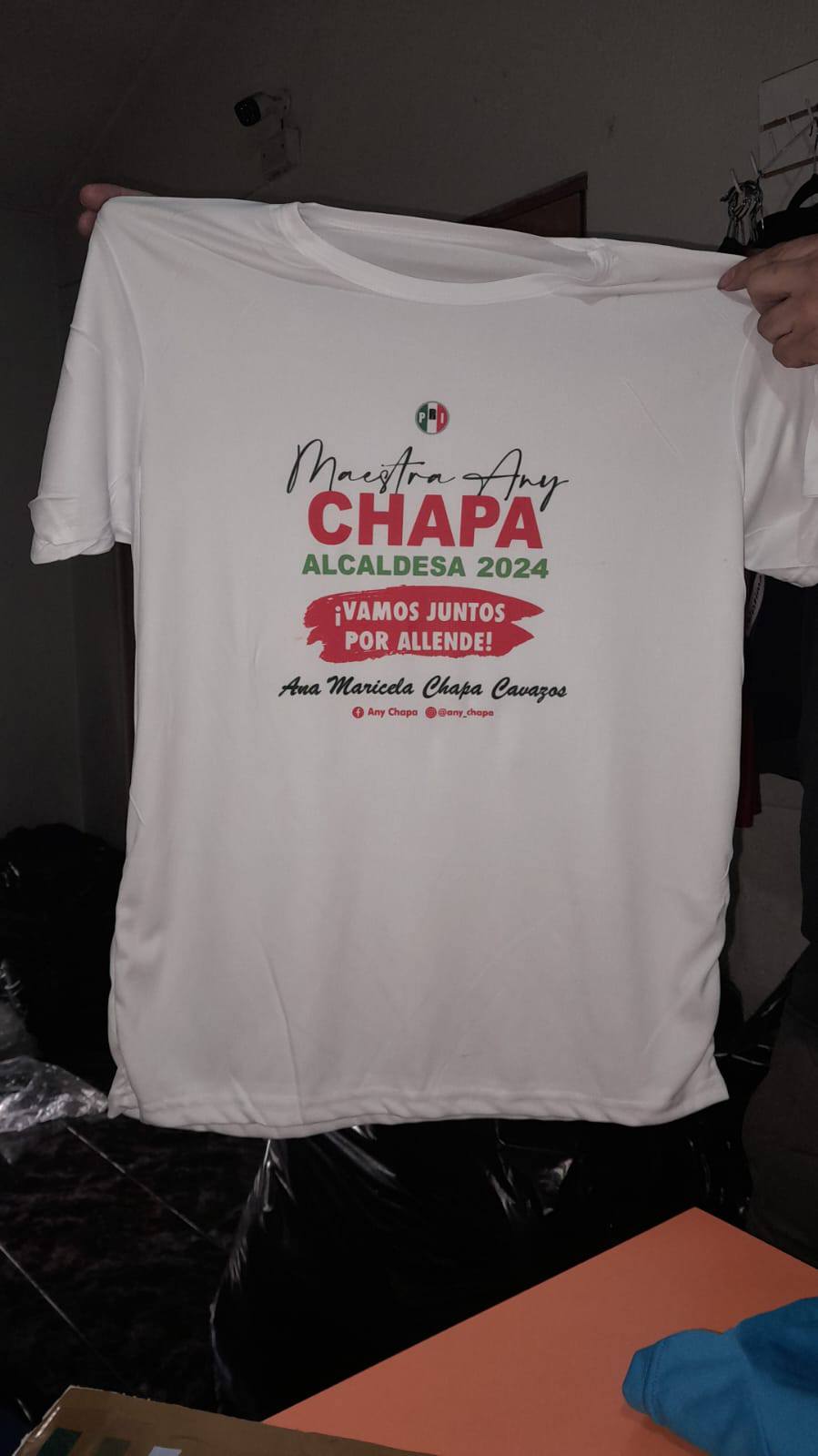 Camiseta blanca campaña Chapa Alcaldesa 2024